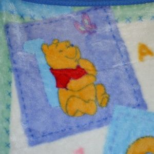 Pooh Plush Throw Toddler Blanket 30x45 Super Soft